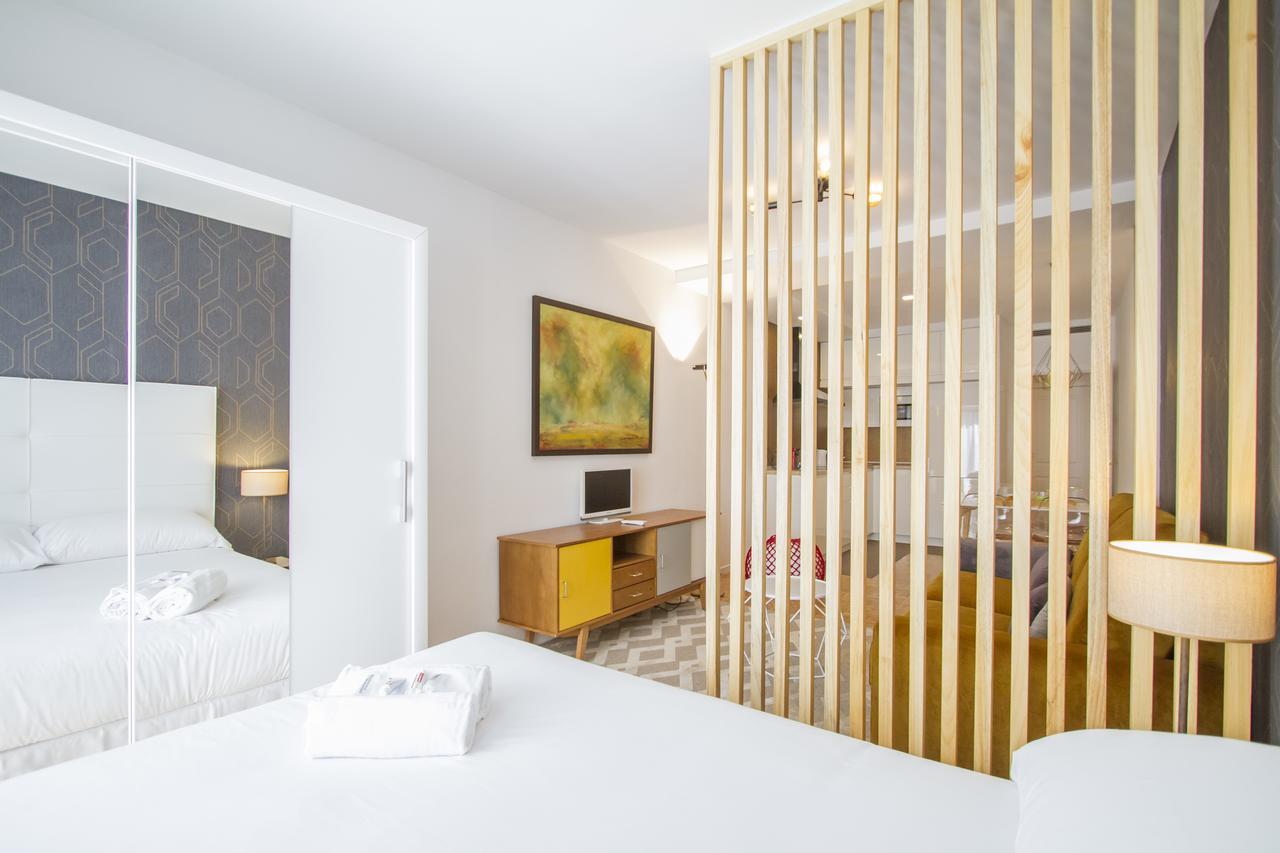 Charming Puerta De Atocha Madrid Apartment Exterior photo