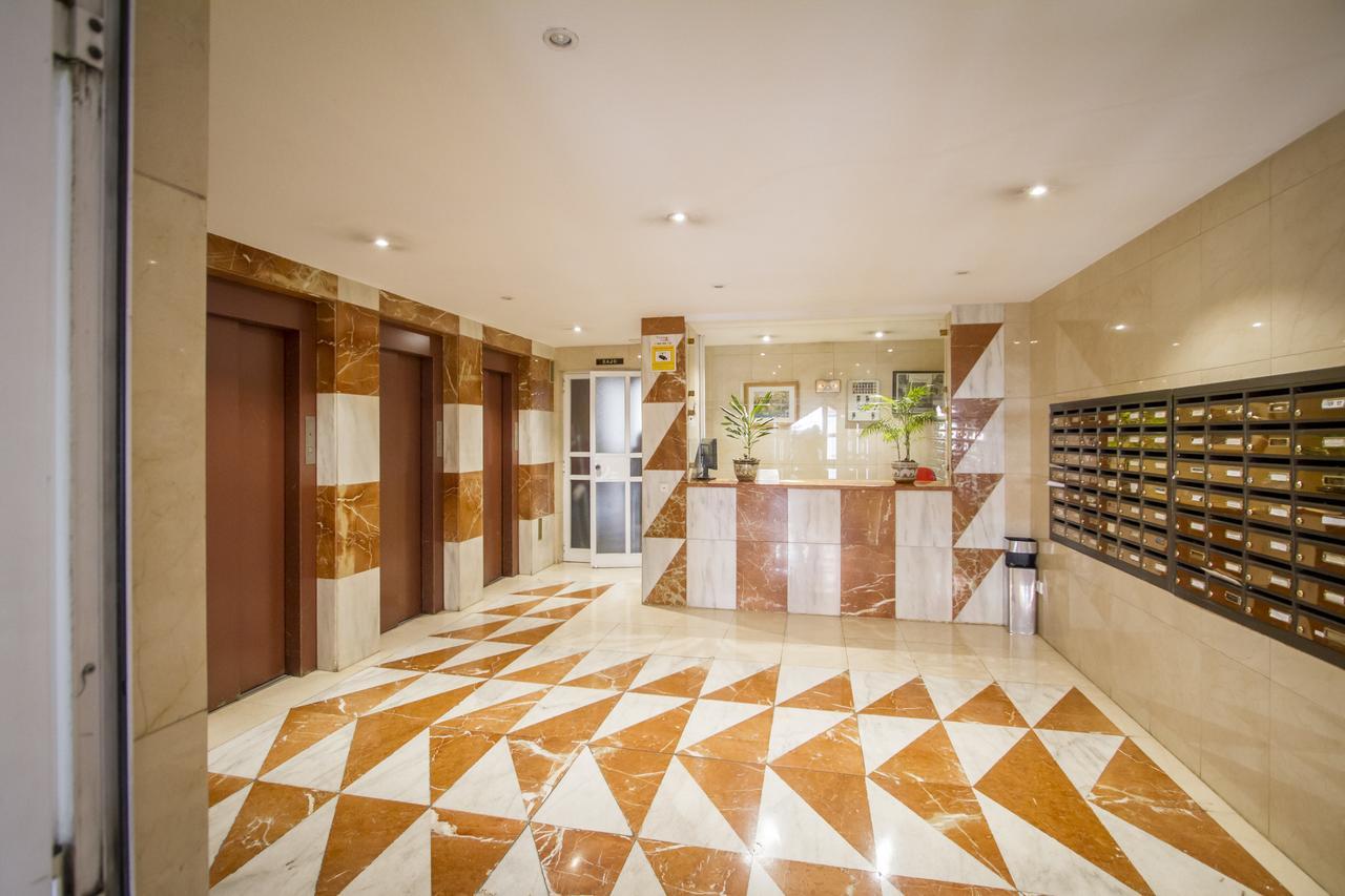 Charming Puerta De Atocha Madrid Apartment Exterior photo
