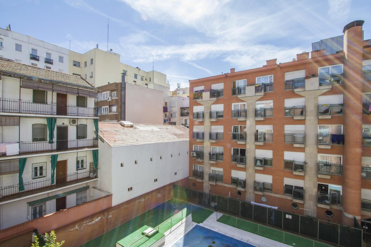 Charming Puerta De Atocha Madrid Apartment Exterior photo
